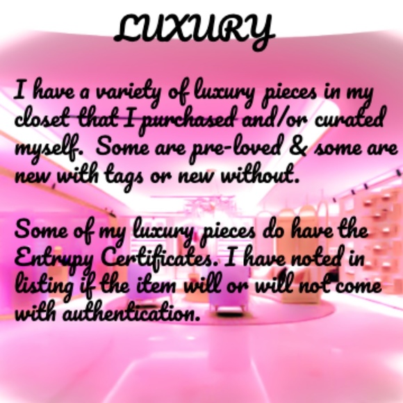 💋 MEET YOUR POSHER KLEAPATRA! 💋 - Picture 4 of 6